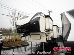 Used 2016 Dutchmen Denali Lite 2901RLS available in Portland, Oregon