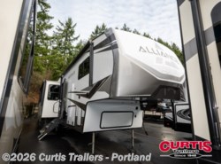 Used 2022 Alliance RV Avenue 32RLS available in Portland, Oregon