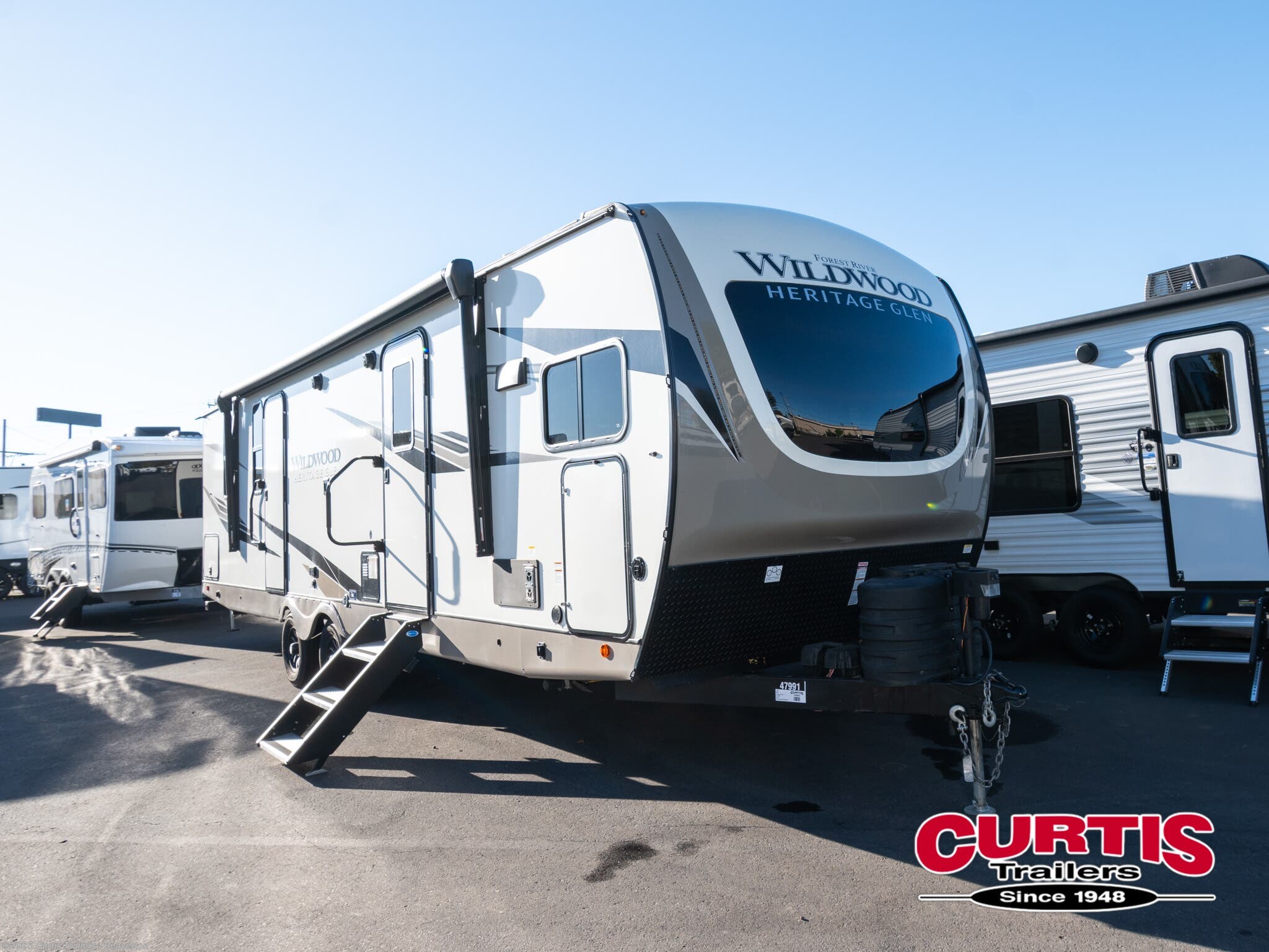Used 2023 Forest River Heritage Glen 270FKS available in Beaverton, Oregon