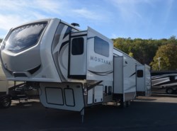 New 2018 Keystone Montana 3731FL available in West Hatfield, Massachusetts
