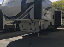 New 2018 Keystone Montana High Country 321MK available in West Hatfield, Massachusetts