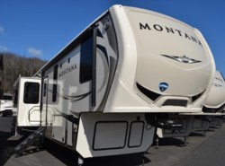 New 2018 Keystone Montana 3791RD available in West Hatfield, Massachusetts