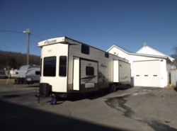 New 2019 Keystone Residence 40FLFT available in West Hatfield, Massachusetts