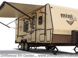 Used 2017 Forest River Rockwood Mini Lite 2109S available in Clermont, New Jersey