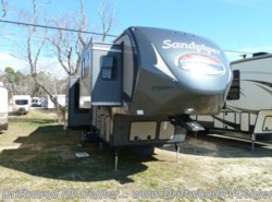 Used 2015 Forest River Sandpiper 377FLIK available in Clermont, New Jersey