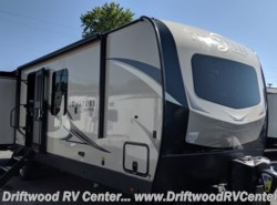 New 2020 Forest River Rockwood Signature Ultra Lite 8329SB available in Clermont, New Jersey