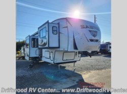 New 2024 Forest River Sabre 37FLH available in Clermont, New Jersey
