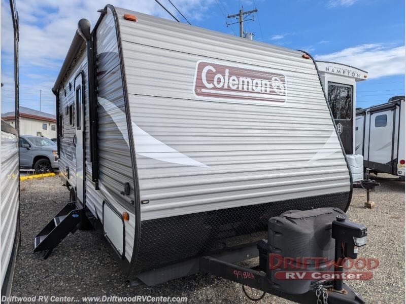 Used 2018 Coleman Lantern Series 202RD available in Clermont, New Jersey