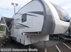 New 2020 Highland Ridge Mesa Ridge Limited MF335MBH available in Louisville, Tennessee