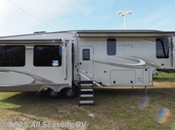 New 2020 Jayco Eagle 321RSTS available in Muskegon, Michigan
