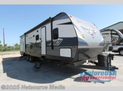 New 2019 CrossRoads Longhorn 328SB available in Kyle, Texas