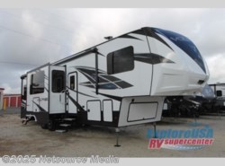 New 2019 Dutchmen Voltage V3605 available in Kyle, Texas
