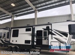 New 2020 Dutchmen Voltage V4075 available in Kyle, Texas
