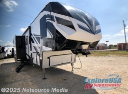 New 2021 Dutchmen Voltage VT4225 available in Kyle, Texas
