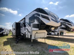 New 2021 Dutchmen Voltage 4195 available in Kyle, Texas