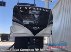 New 2020 Heartland Cyclone 4270 available in Boerne, Texas
