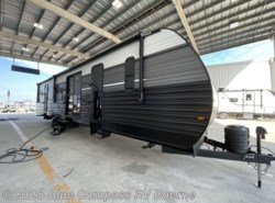 New 2026 CrossRoads Zinger 390DB available in Boerne, Texas