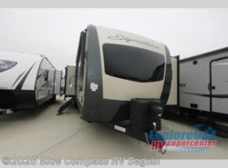 New 2019 Forest River Rockwood Signature Ultra Lite 8328BS available in Seguin, Texas
