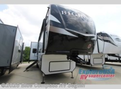 New 2020 Heartland Bighorn 3370EL available in Seguin, Texas