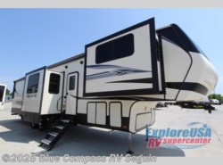 New 2020 CrossRoads Volante 3851FL available in Seguin, Texas