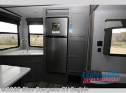 New 2021 CrossRoads Texan 326RK available in Seguin, Texas
