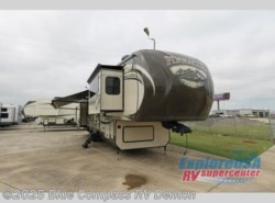Used 2014 Jayco Pinnacle 38FLFS available in Denton, Texas