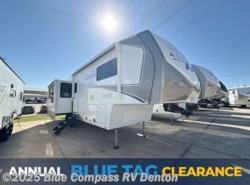 New 2026 Alliance RV Avenue 32RLS available in Denton, Texas