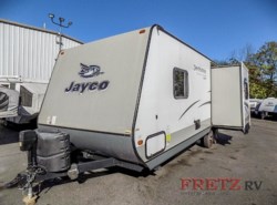 Used 2015 Jayco Jay Feather SLX 23RLSW available in Souderton, Pennsylvania