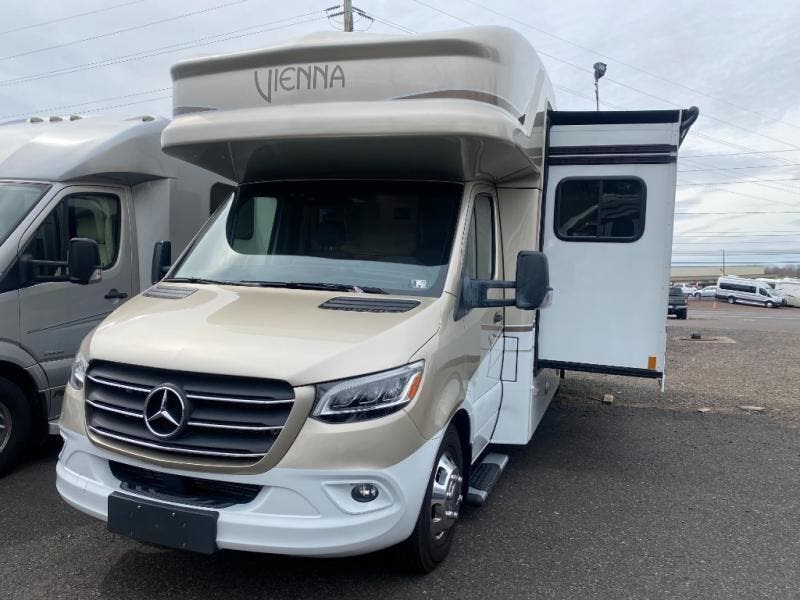 Used 2023 Renegade Vienna 25FWC available in Souderton, Pennsylvania