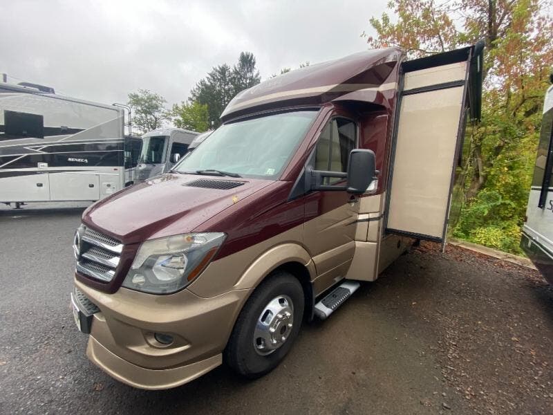 Used 2019 Renegade Vienna 25UCB available in Souderton, Pennsylvania