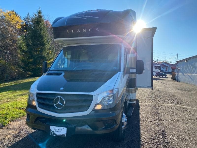 Used 2015 Winnebago Navion 24G available in Souderton, Pennsylvania