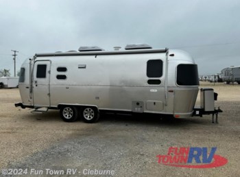 Used 2023 Airstream Flying Cloud 25FB available in Cleburne, Texas
