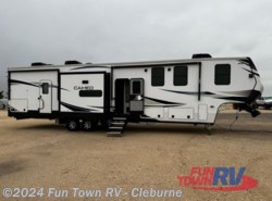 Used 2022 CrossRoads Cameo 4051BH available in Cleburne, Texas