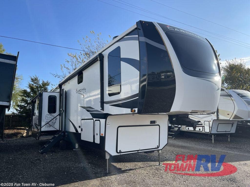 Used 2022 Forest River Cardinal Luxury 370FLX available in Cleburne, Texas