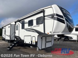 Used 2023 Heartland ElkRidge 37BBH available in Cleburne, Texas