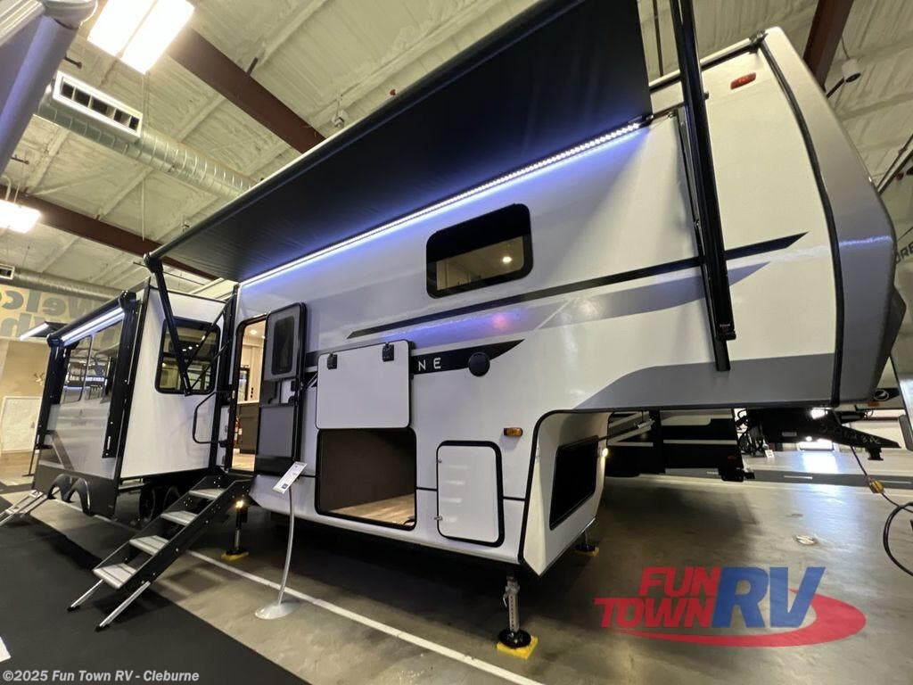 New 2025 Coachmen Brookstone 318RLL available in Cleburne, Texas
