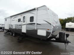 Used 2017 CrossRoads Zinger 32SB available in Brownstown Township, Michigan