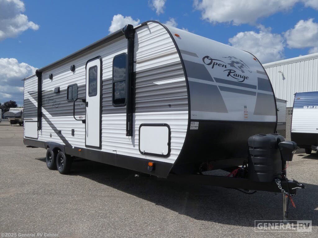 Used 2024 Highland Ridge Open Range 26BHS available in Mount Clemens, Michigan