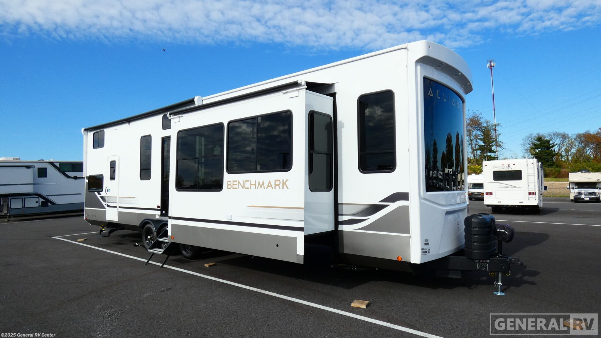 New 2026 Alliance RV Benchmark 42LFT available in Elizabethtown, Pennsylvania