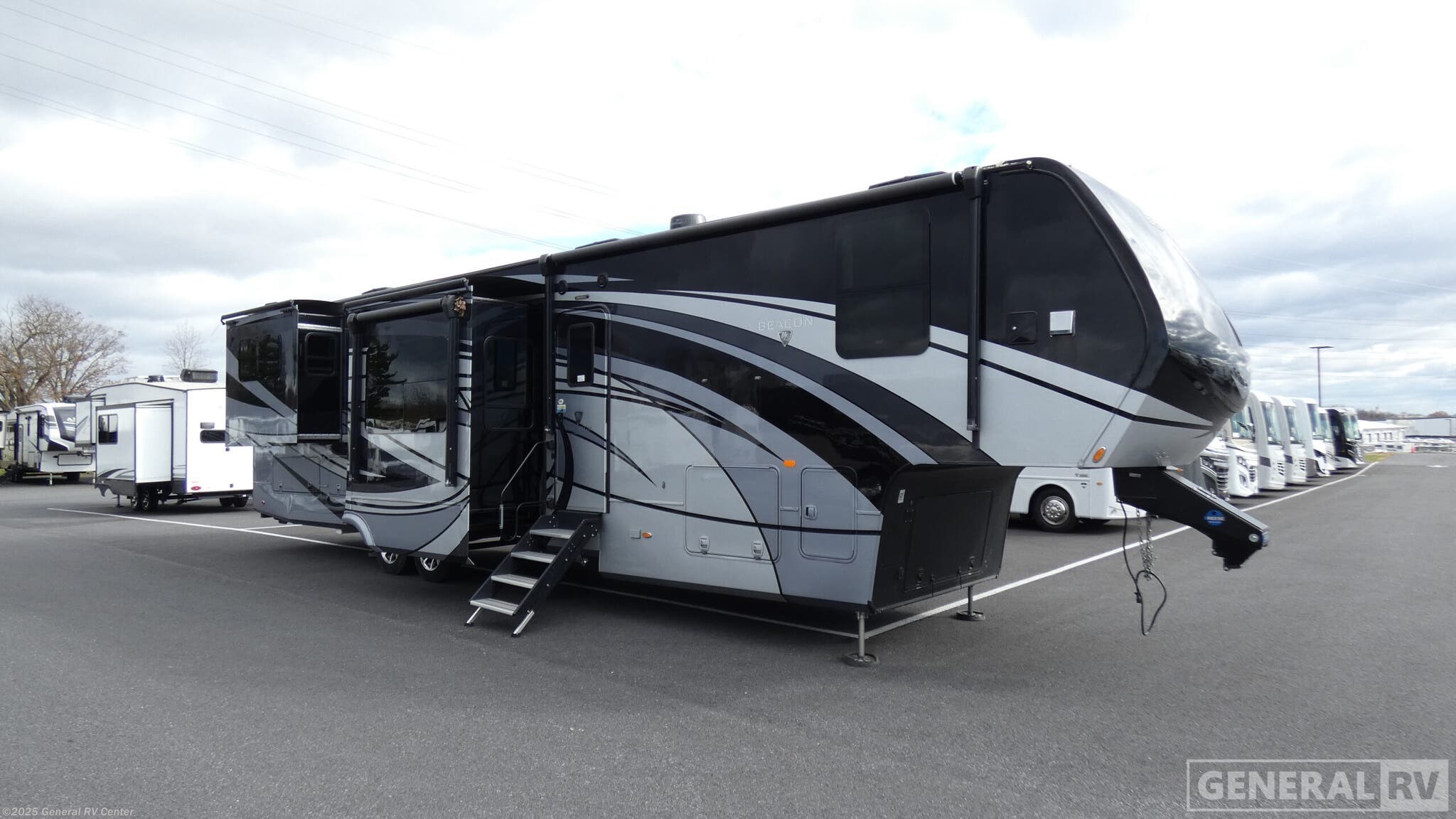 Used 2022 Vanleigh Beacon 42RDB available in Elizabethtown, Pennsylvania