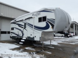 Used 2017 Northwood Arctic Fox 27-5L available in Wayland, Michigan