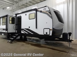 New 2026 Prime Time LaCrosse 3510DB available in Wixom, Michigan