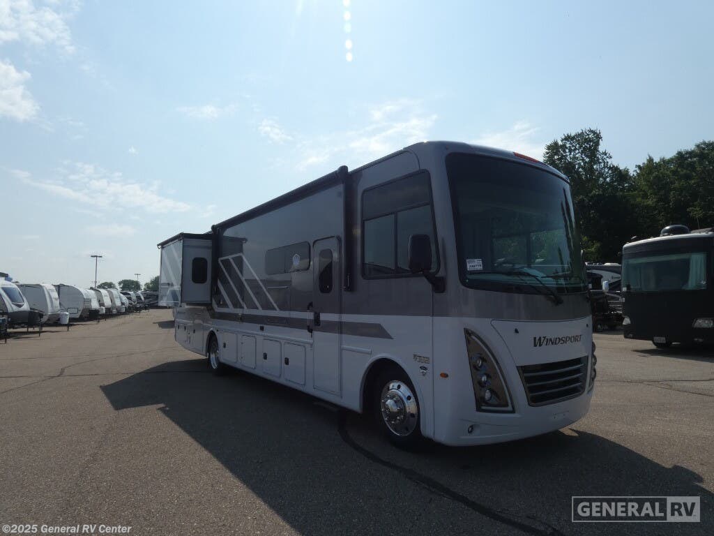 New 2026 Thor Motor Coach Windsport 35G available in Birch Run, Michigan