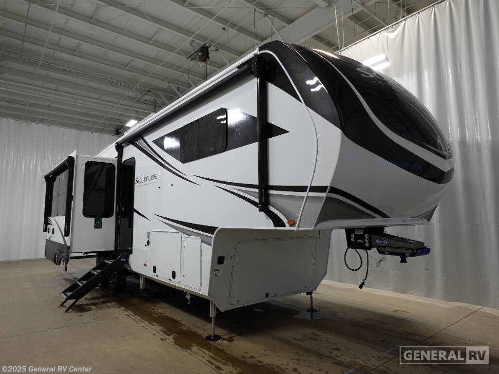 New 2025 Grand Design Solitude 310GK available in Birch Run, Michigan