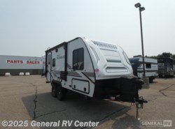 Used 2022 Winnebago Micro Minnie 1808FBS-1SL available in Birch Run, Michigan