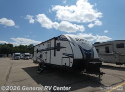 Used 2020 CrossRoads Sunset Trail Super Lite SS253RB available in Birch Run, Michigan