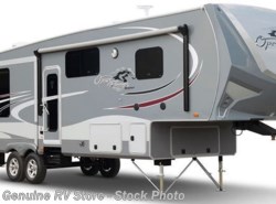 Used 2017 Highland Ridge Roamer RF374BHS available in Nacogdoches, Texas