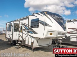 New 2018 Dutchmen Voltage 3655 available in Eugene, Oregon