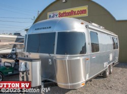 Used 2017 Airstream International Signature 25FB available in Eugene, Oregon