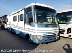 Used 1999 Fleetwood Pace Arrow available in Winter Garden, Florida